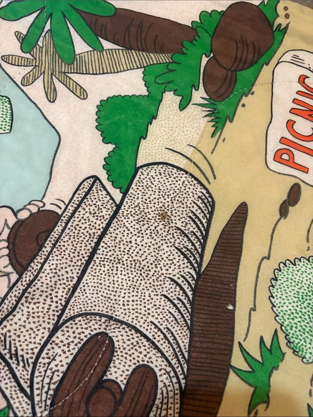 The Flintstones Picnic Area Cartoon Comforter - Green